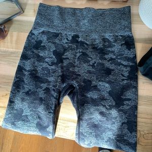 Camo seamless gymshark dupe leggings
